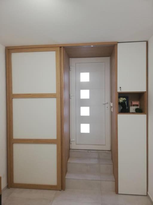 Brio Luxurious Urban Stay In Heraklio,Wifi,Αc 이라클리온 외부 사진